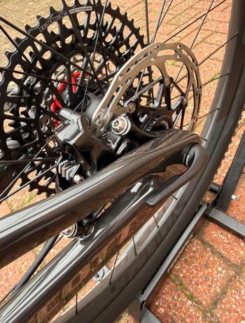 Used Scott Spark RC SL 2025 2025 Mountainbike, Black, 29 — image 15 of 16