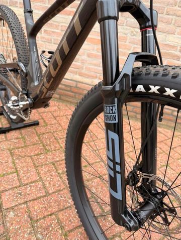 Używany Scott Spark RC SL 2025 2025 Mountainbike — zdjęcie 11 z 16