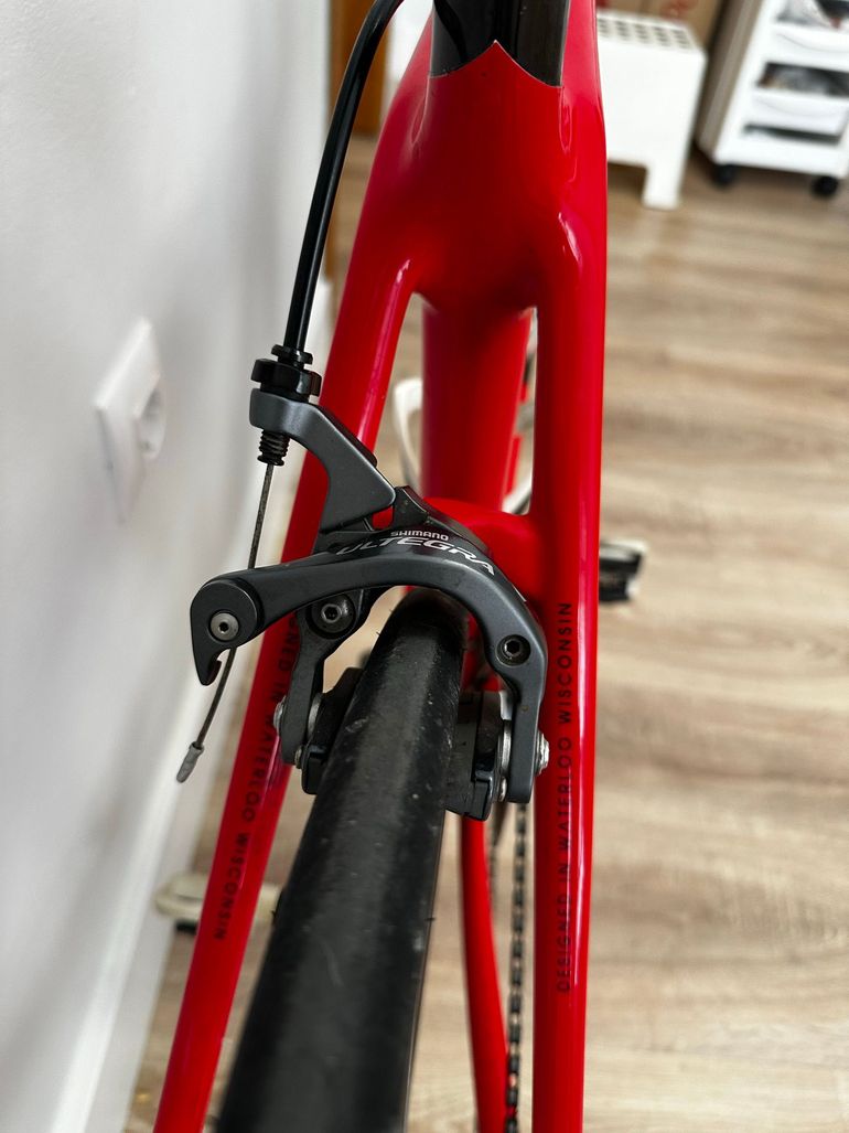 Used Trek Emonda sl6 Trek Emonda sl6 Custom Shimano Ultegra 2015 Road & Gravel, Red — image 7 of 8
