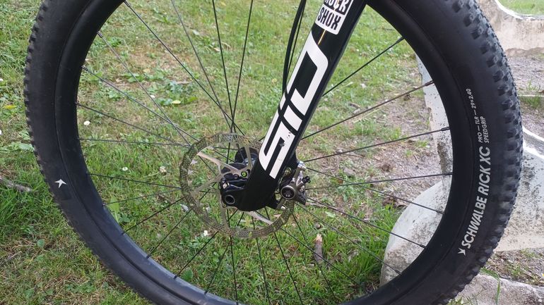 Specialized Epic 8 Taille M 2024 Mountainbike usato, Bianco — immagine 6 di 7