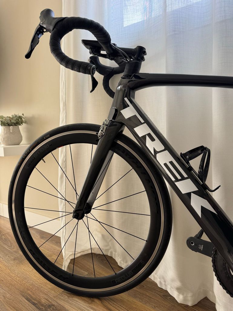 Used Trek Madone 9.0 2018 2018 Road & Gravel, Schwarz — image 6 of 15