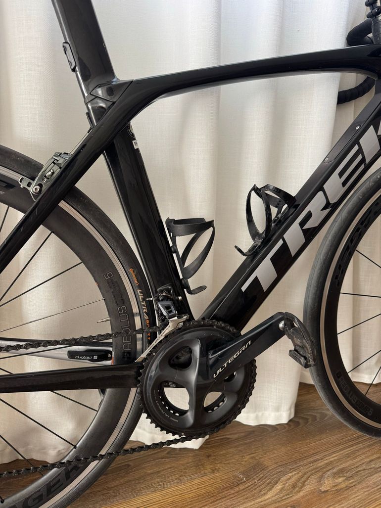 Used Trek Madone 9.0 2018 2018 Road & Gravel, Schwarz — image 10 of 15