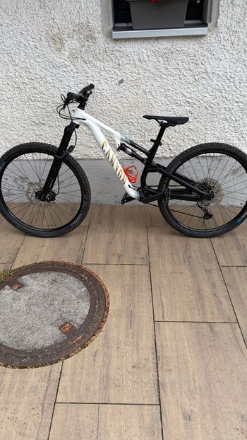 Used Canyon Neuron Shimano Deore 2024 Mountainbike, White — image 2 of 12