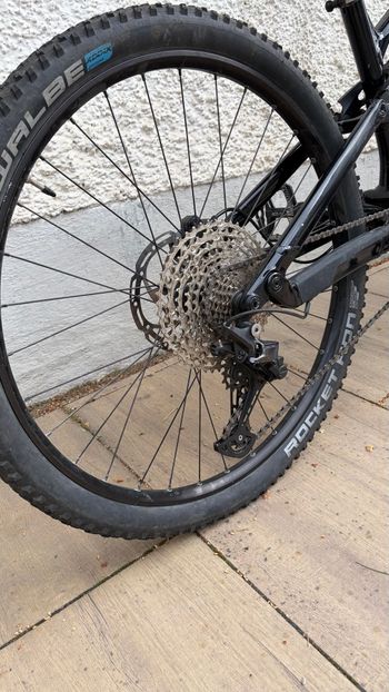 Used Canyon Neuron Shimano Deore 2024 Mountainbike, White — image 12 of 12
