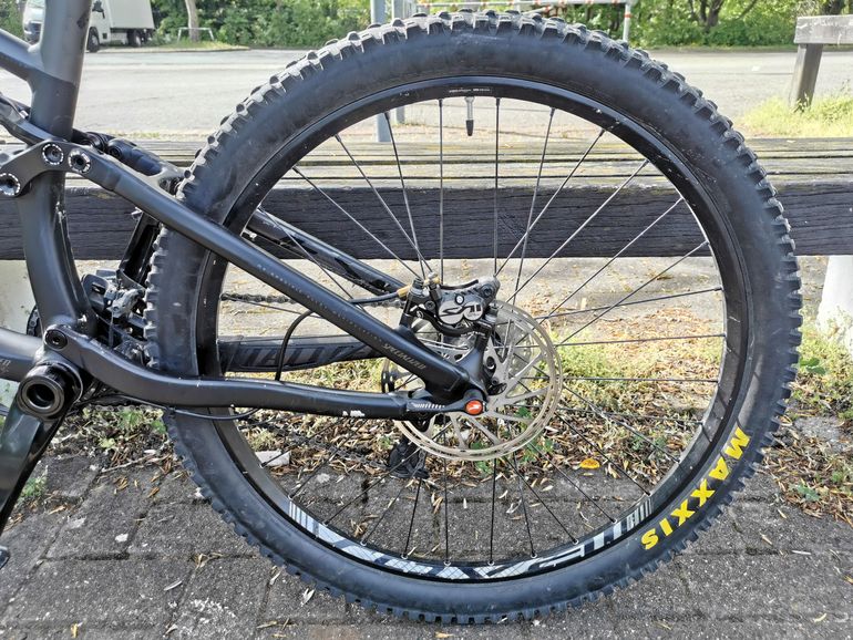 Used Specialized Stumpjumper FSR Comp 2012 2012 Mountainbike, Black, 26 — image 3 of 18