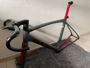 Used De Rosa Idol Disc Carbon frameset 2022 Frameset 2022 Road & Gravel, Light Gray — image 2 of 11