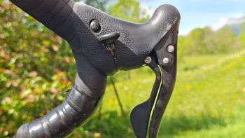 Used Lapierre Lapierre Ultimate Carbone Campagnolo Record 10V Roues Mavic 2005 Road & Gravel — image 6 of 12