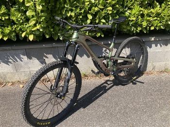 Used Cannondale Jekyll 1 2022 2022 Mountainbike, Grün, 29 — image 3 of 5