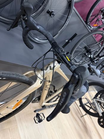 Used Liv Devote 0 2024 2024 Road & Gravel — image 15 of 16