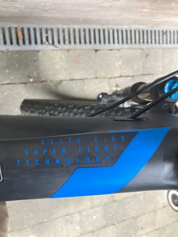 Używany CUBE ELITE C:68 SLT 2019 2019 Mountainbike — zdjęcie 14 z 16