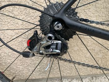 Used Trek Émonda SL 6 2017 2017 Road & Gravel, Black — image 4 of 11