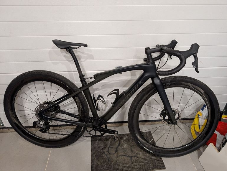 Used Specialized S-Works Diverge STR 2023 2023 Road & Gravel, Black — image 1 of 8