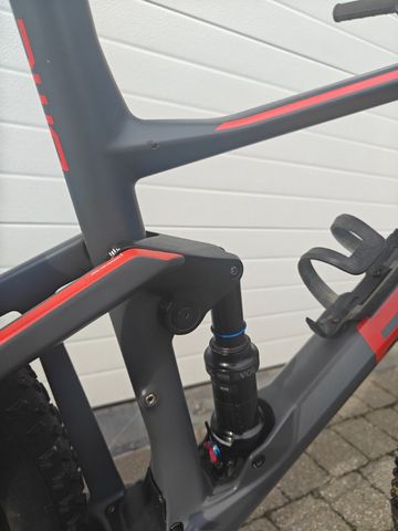 Käytetty BMC FOURSTROKE 01 THREE 2019 2019 Mountainbike — kuva 5 / 5