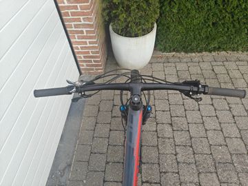 Käytetty BMC FOURSTROKE 01 THREE 2019 2019 Mountainbike — kuva 4 / 5