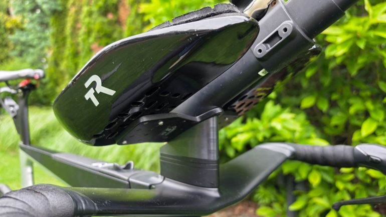 Used Canyon Speedmax CFR Disc Di2 2021 2021 Road & Gravel — image 7 of 29