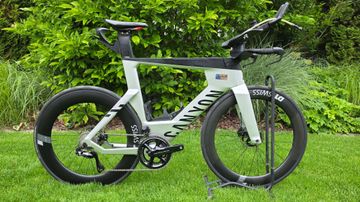 Gebrauchtes Canyon Speedmax CFR Disc Di2 2021 2021 Road & Gravel, Hellgrau — Bild 2 von 29