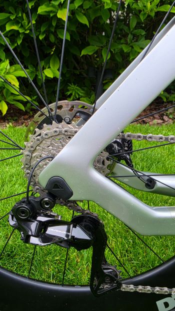 Used Canyon Speedmax CFR Disc Di2 2021 2021 Road & Gravel — image 29 of 29