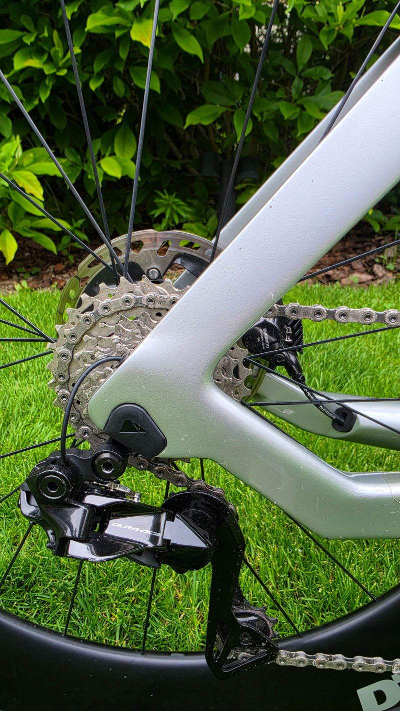 Gebrauchtes Canyon Speedmax CFR Disc Di2 2021 2021 Road & Gravel, Hellgrau — Bild 29 von 29