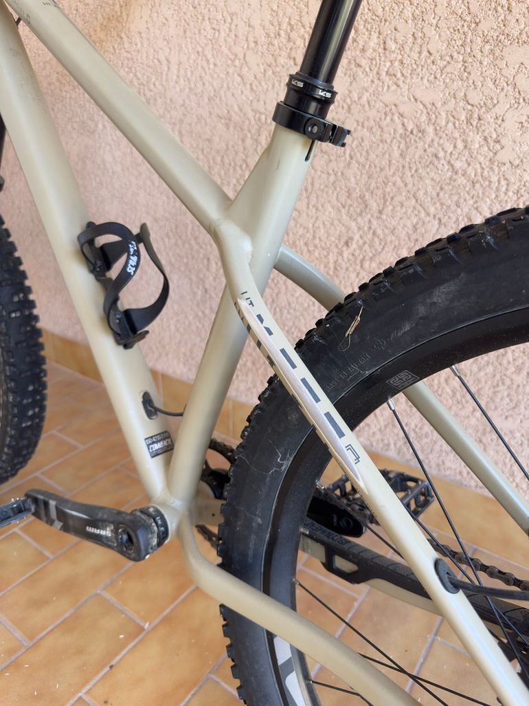 Used Commencal META HT AM ESSENTIAL 2021 2021 Mountainbike, Orange, 27.5 — image 5 of 8