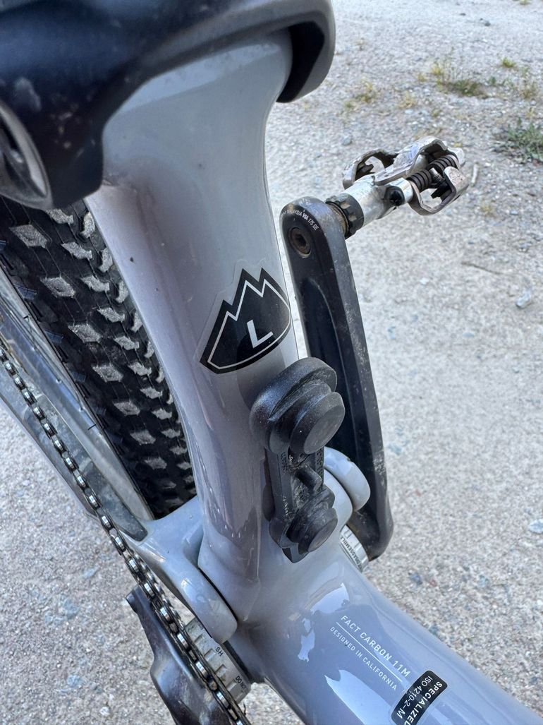 Used Specialized Epic EVO 2021 2021 Mountainbike, Light Gray, 29 — image 11 of 11