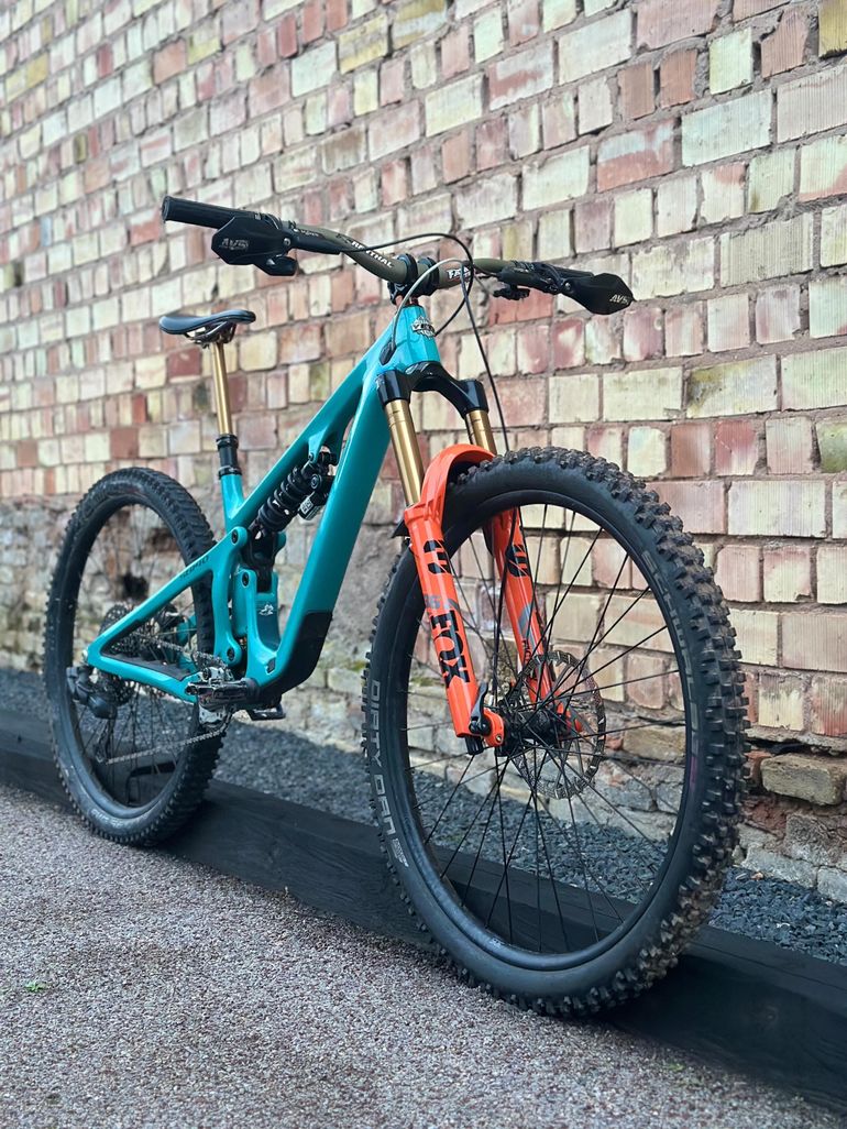 Used Yeti SB140 LR T4 XX TRANSMISSION 2025 2025 Mountainbike, Blue, 29 — image 1 of 3