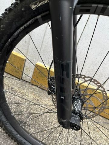 Używany Canyon AL 6.0 2017 2017 Mountainbike — zdjęcie 24 z 34