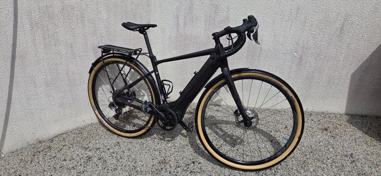 Used Giant Revolt E+ 2022 2022 Road & Gravel, Light Gray — image 12 of 15