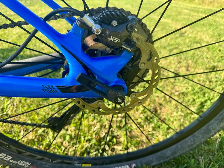 Used Canyon LUX Shimano Deore XT 2018 Mountainbike, Blue — image 5 of 10