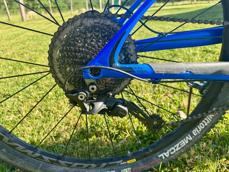 Used Canyon LUX Shimano Deore XT 2018 Mountainbike, Blue — image 3 of 10