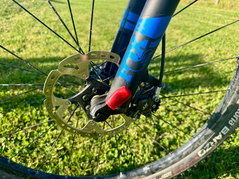 Used Canyon LUX Shimano Deore XT 2018 Mountainbike, Blue — image 4 of 10