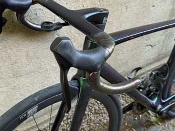 Used Velobuild Velobuild Custom SRAM Rival eTap AXS 2024 Road & Gravel, Green — image 21 of 35