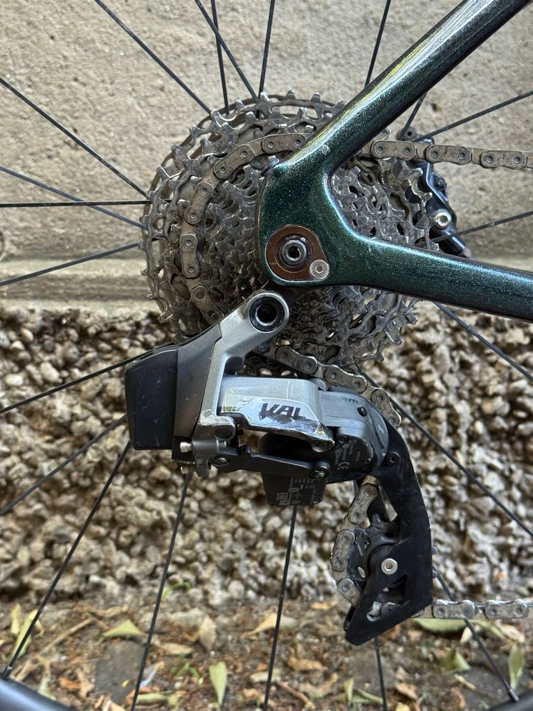 Used Velobuild Velobuild Custom SRAM Rival eTap AXS 2024 Road & Gravel, Green — image 5 of 35