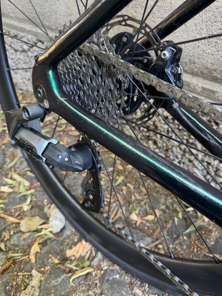 Used Velobuild Velobuild Custom SRAM Rival eTap AXS 2024 Road & Gravel, Green — image 17 of 35