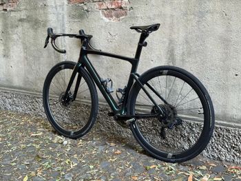 Used Velobuild Velobuild Custom SRAM Rival eTap AXS 2024 Road & Gravel, Green — image 18 of 35