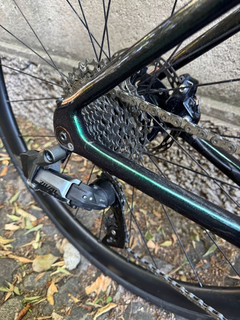Used Velobuild Velobuild Custom SRAM Rival eTap AXS 2024 Road & Gravel, Green — image 16 of 35