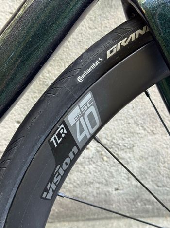 Used Velobuild Velobuild Custom SRAM Rival eTap AXS 2024 Road & Gravel, Green — image 7 of 35