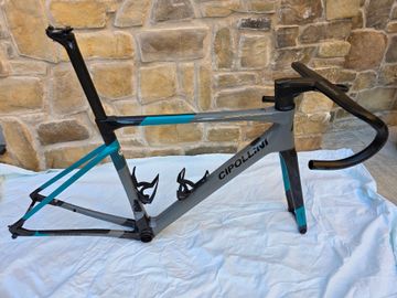 Używany Cipollini DOLOMIA - SRAM RED E-TAP AXS D1- Tune Schwarzbrenner 20 Skyline Disc 2024 Frameset 2024 Road & Gravel