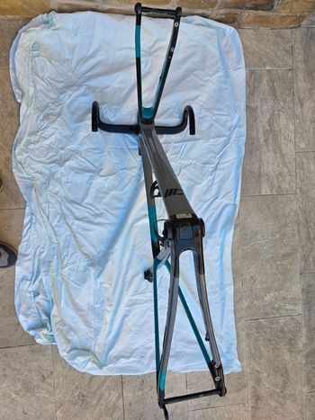 Used Cipollini DOLOMIA - SRAM RED E-TAP AXS D1- Tune Schwarzbrenner 20 Skyline Disc 2024 Frameset 2024 Road & Gravel, Hellgrau — image 6 of 8