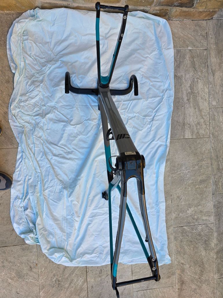 Used Cipollini DOLOMIA - SRAM RED E-TAP AXS D1- Tune Schwarzbrenner 20 Skyline Disc 2024 Frameset 2024 Road & Gravel, Hellgrau — image 6 of 8
