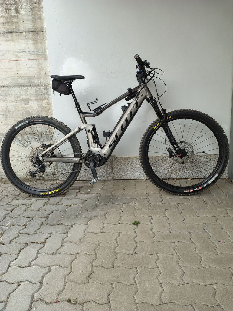 Used Scott Strike eRIDE 920 US 2021 2021 Mountainbike — image 1 of 12