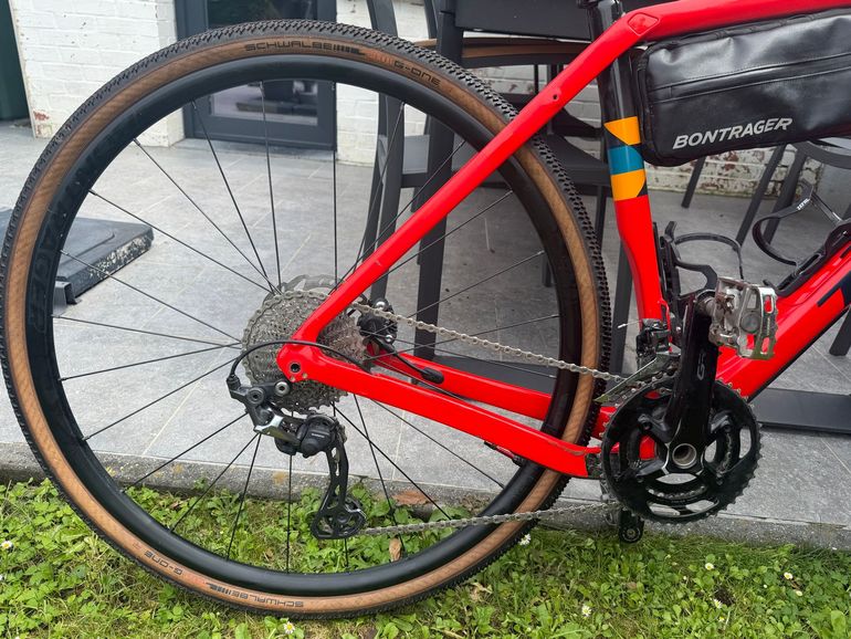 Used Trek Checkpoint+ SL Shimano GRX 2023 Road & Gravel, Rosso — image 8 of 10
