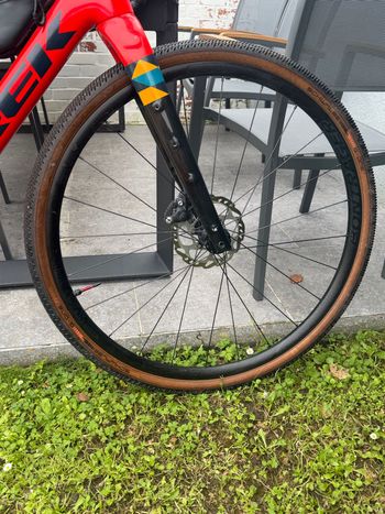 Used Trek Checkpoint+ SL Shimano GRX 2023 Road & Gravel, Rosso — image 6 of 10
