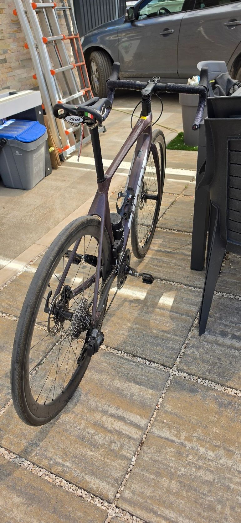 Used Giant TCR Advanced Pro, Disc 1 AR 2023 2023 Road & Gravel, Purple — image 3 of 3