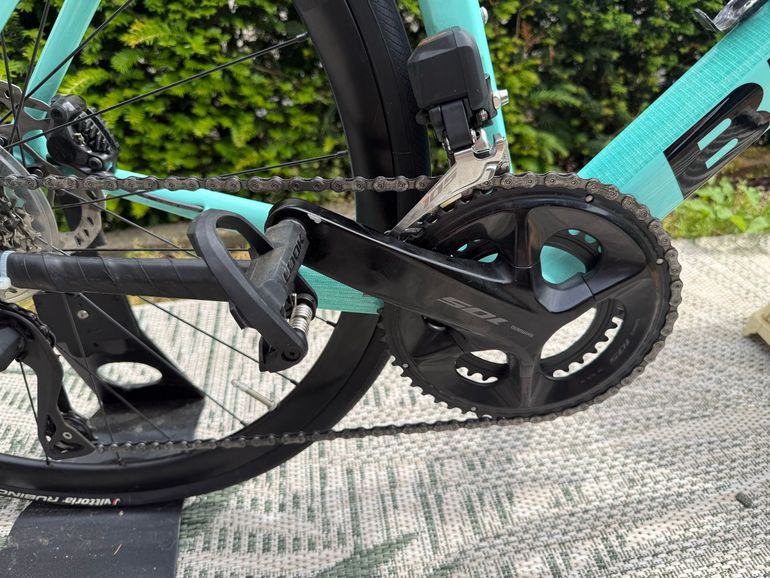 Used Bianchi Sprint - 105 Di2 2022 2022 Road & Gravel, White — image 2 of 4