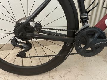 Brugt Focus Izalco Shimano Ultegra 2021 Road & Gravel — billede 3 af 5