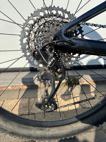 Used Scott Spark RC 900 Team 2021 2021 Mountainbike — image 5 of 15