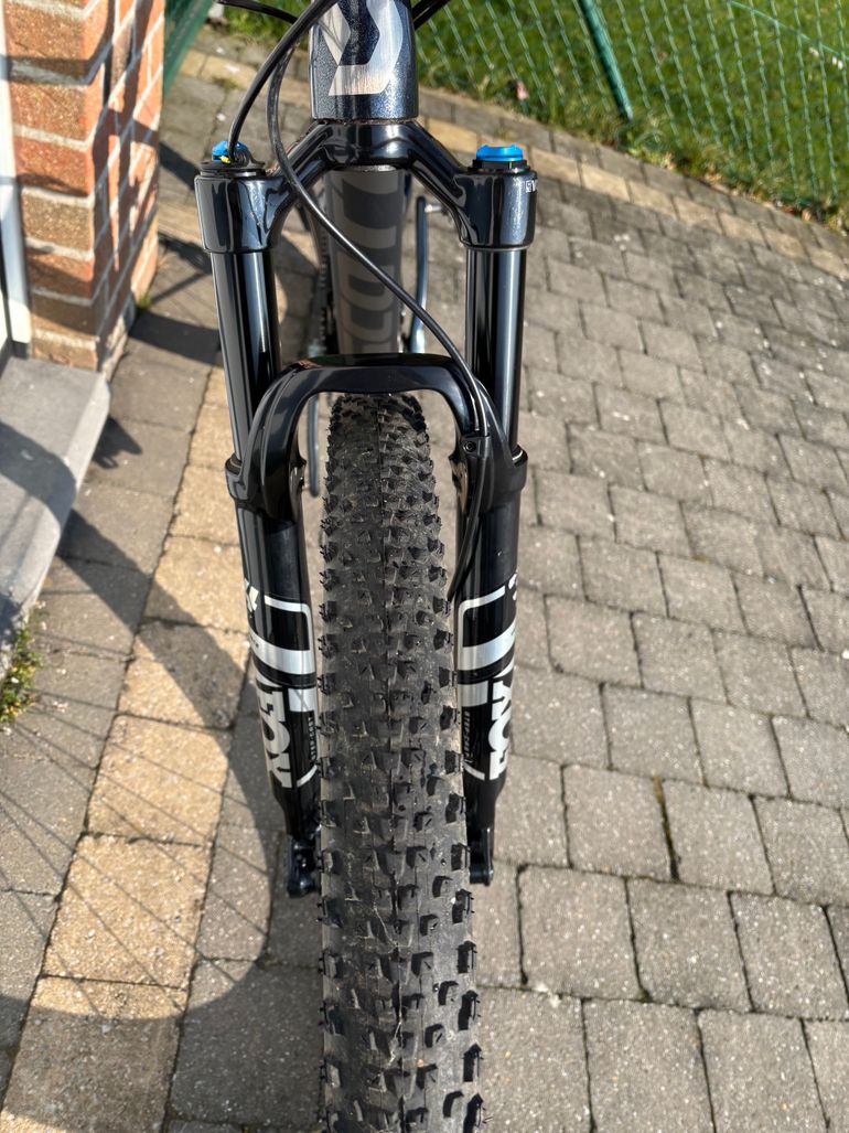 Used Scott Spark RC 900 Team 2021 2021 Mountainbike — image 14 of 15