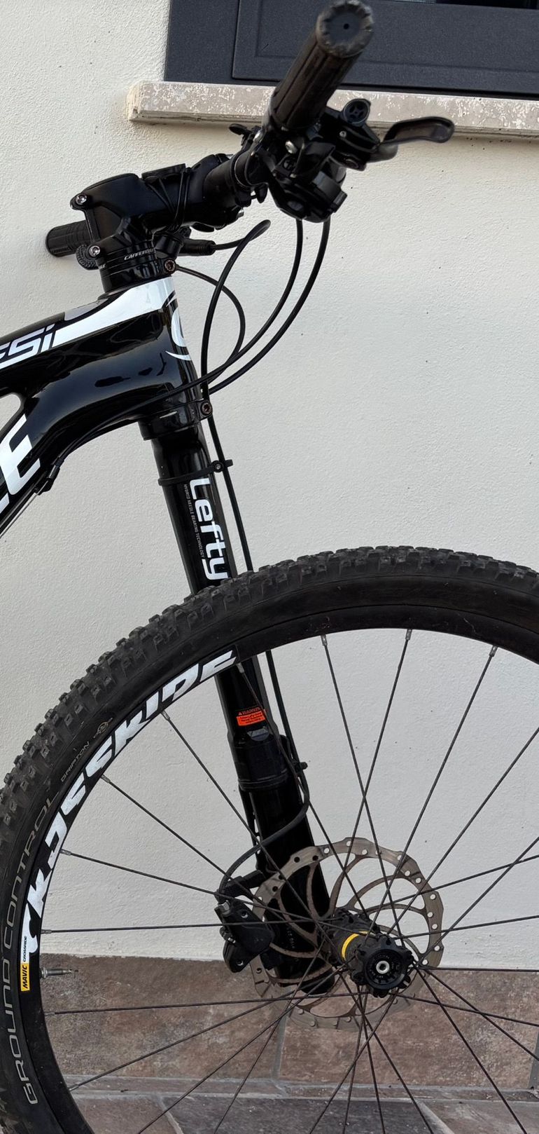Used Cannondale F-Si Cannondale F-Si Custom Shimano Dura Ace Di2 2016 Mountainbike — image 4 of 5
