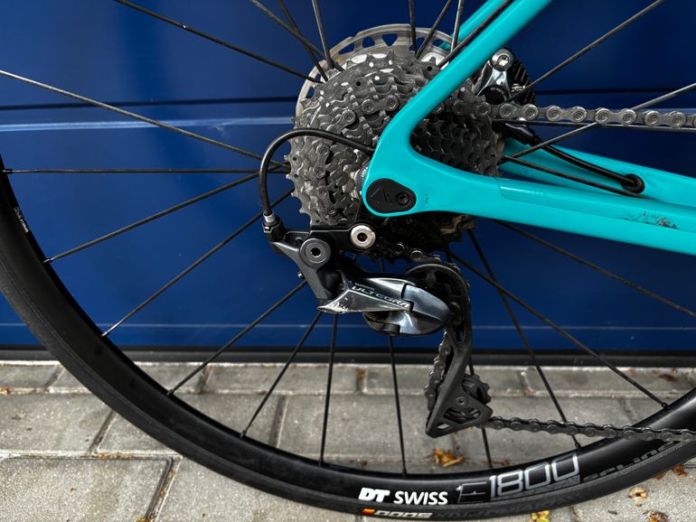Used Canyon Endurace WMN CF SL Disc 8.0 2021 2021 Road & Gravel, Blue — image 3 of 7