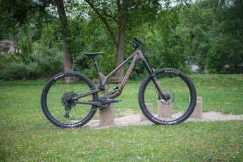 Used Norco Range SRAM GX Eagle 2024 Mountainbike, Orange — image 8 of 15